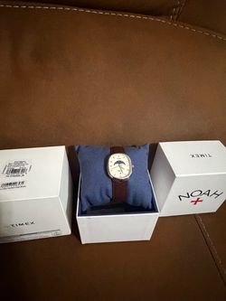 Timex x Noah 37mm Moonface Oval Quartz Watch White Dial Brown Leather New