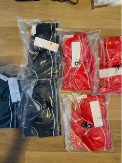 Black & red ALO sets