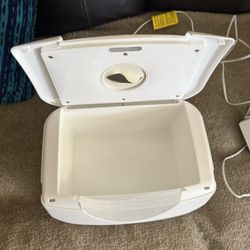 Dispensador De Tuallitas Calientes 