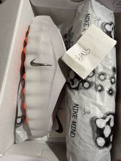 Nike mind 001 size 9