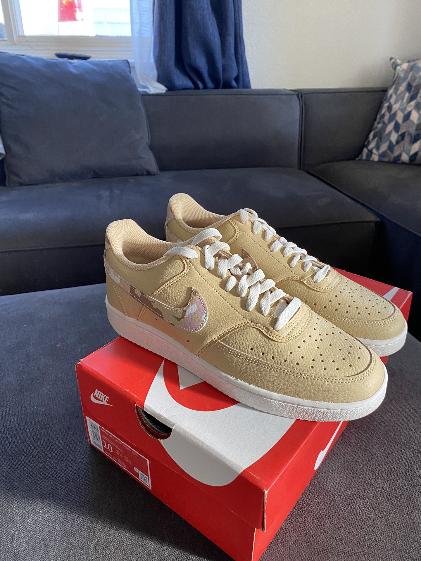 Women’s Nike Court Vision Low