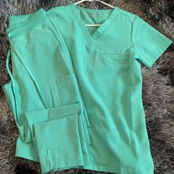 Green Scrubs 