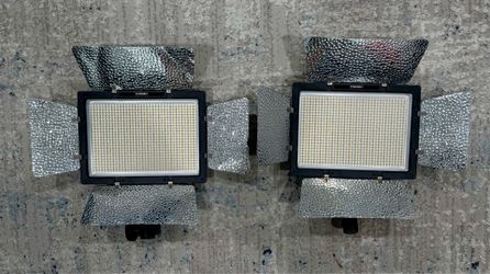 4x Yongnuo YN900 LED Video lights - Fully working