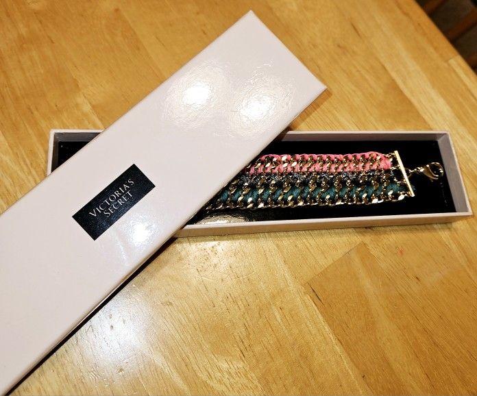 Victoria Secret Gold Bracelet -New