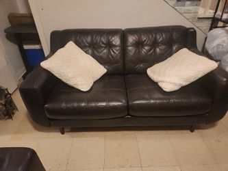 Matching leather couches