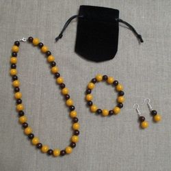 Handmade Jewelry. 