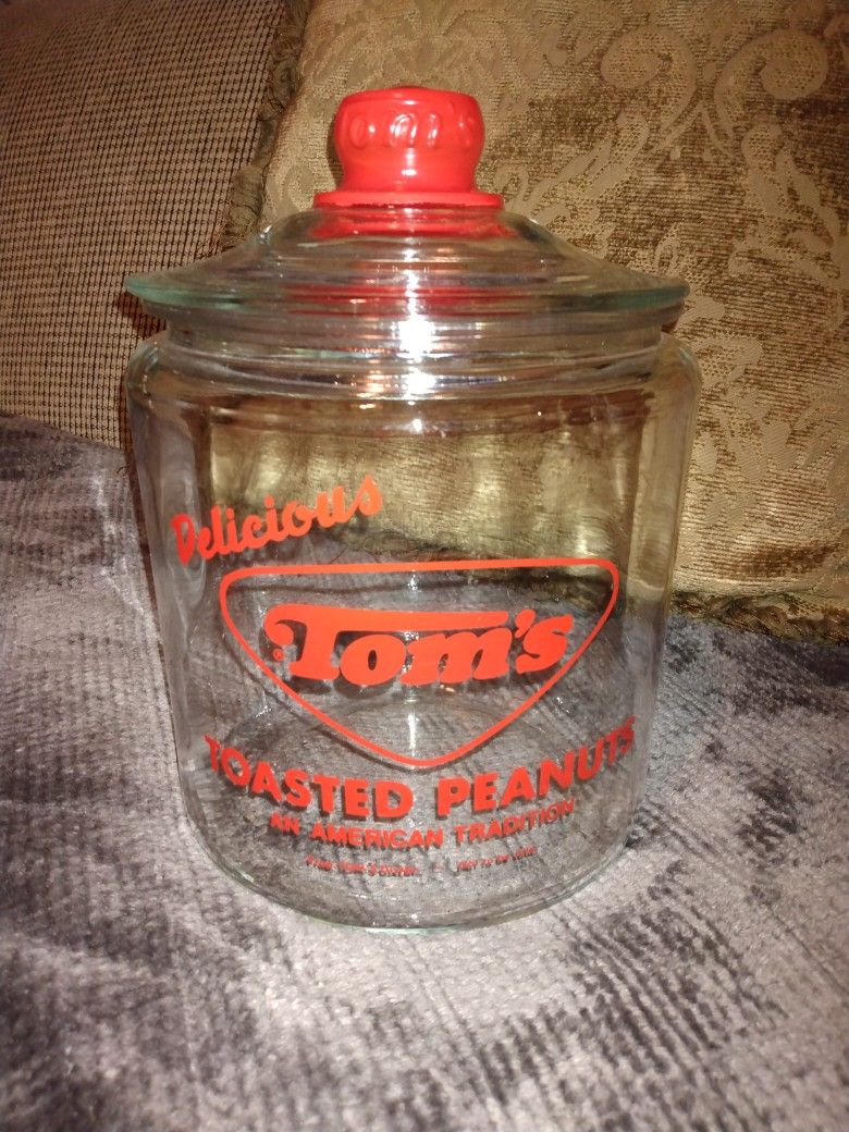 Tom's Toasted Peanuts Glass Jar