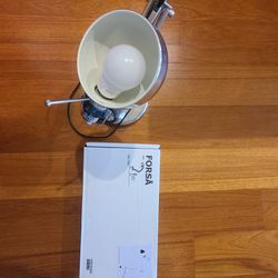 2 Ikea Work Side Lamps With Bulbs