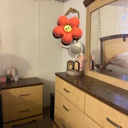 Queen Size Bedroom Set