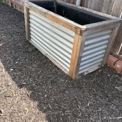 Raised Planter Box 