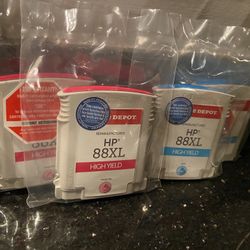 4 blue and pink HP 88XL colored ink cartridges