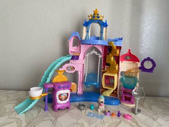 Disney Princess Pet Castle Playset