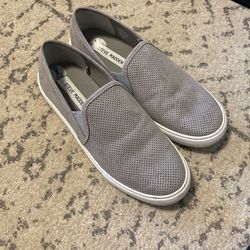 Steve Madden Slip Ons