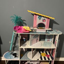 LOL Doll House