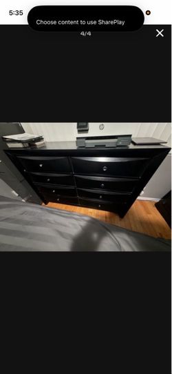 Bedroom set