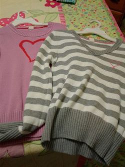 2 sweaters xl
