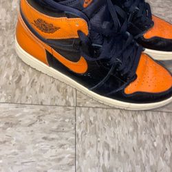Shadow Backboards Jordan 1s Size 11 