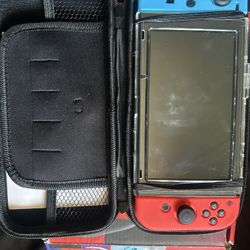 Nintendo Switch w/case
