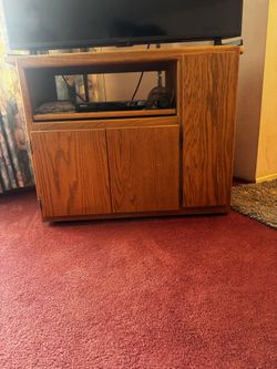 Tv stand 