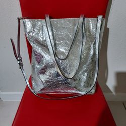 michael kors bag color silver