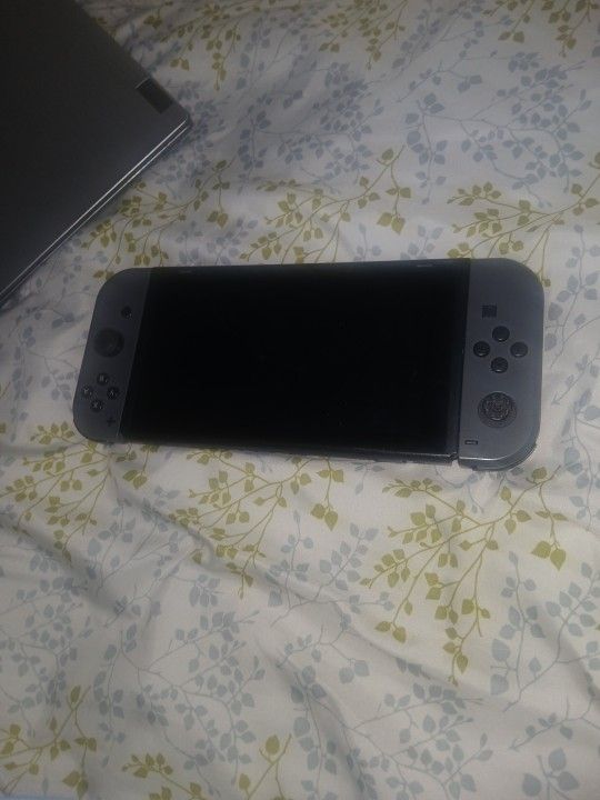 Nintendo Switch + Carrying Case (Wont Take Anything Under 200)
