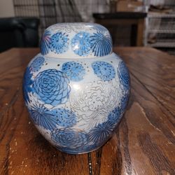Hand Painted Ceramic Japanese Vase