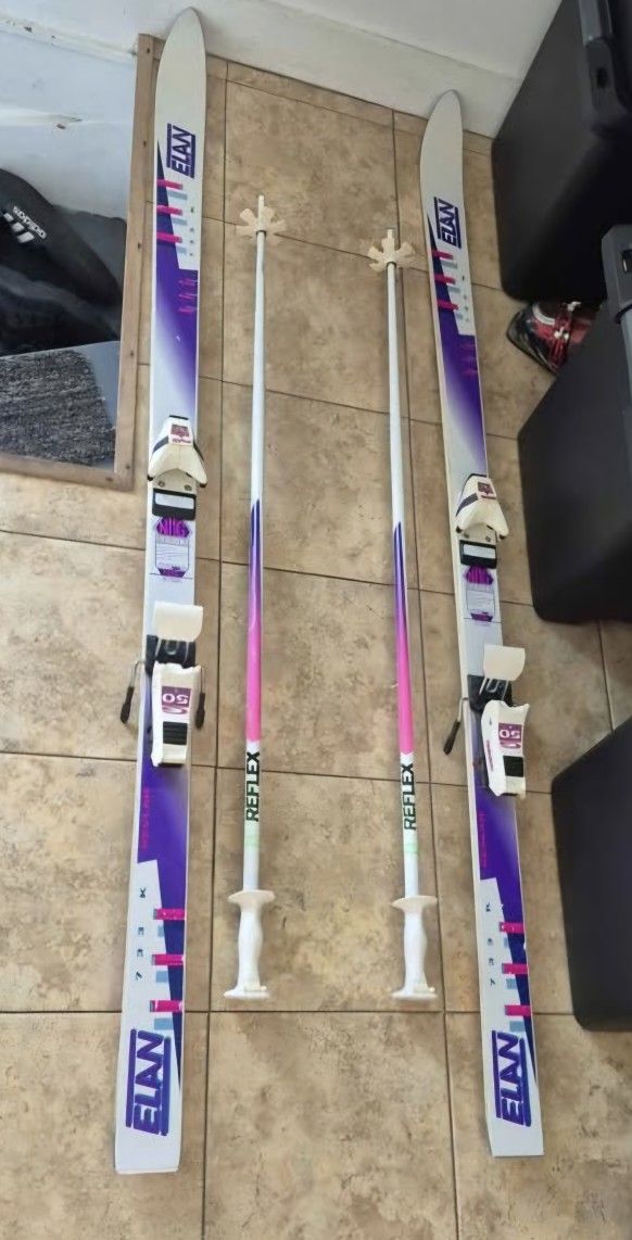 Elan Skis