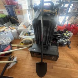 Razor Shovel