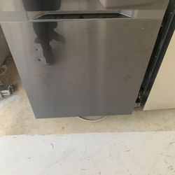 DISHWASHER 