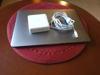 Apple Macbook Pro i5 16gb Ram 500gb SSD Drive 13" Screen 2020 Tahoe 26.4 OS