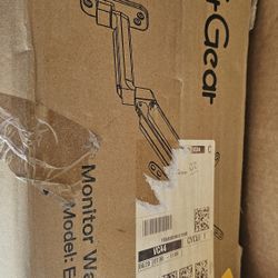 Monitor Wall Mount Up To 17.5 Lbs