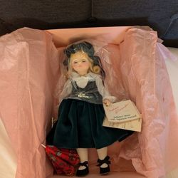 Vintage Anne Bellows Madame Alexander #1568 14” Doll With Parasol In Box