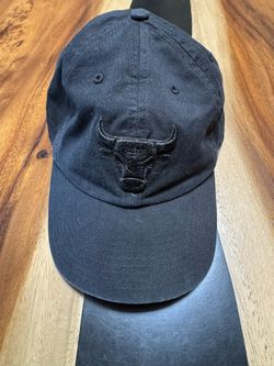 Black Embroidered Bulls Hat