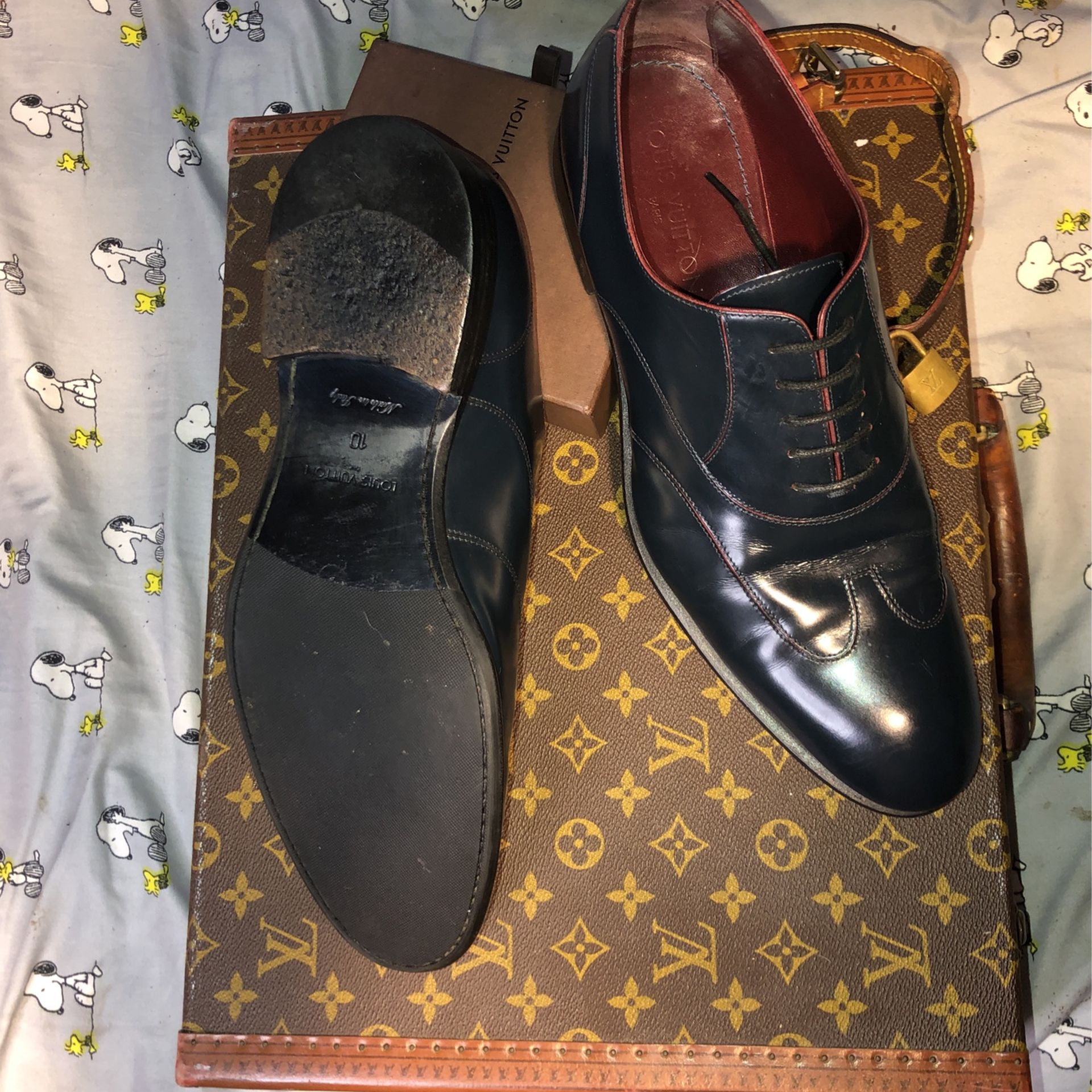 LOUIS VUITTON LEATHER LACE UP OXFORDS 11