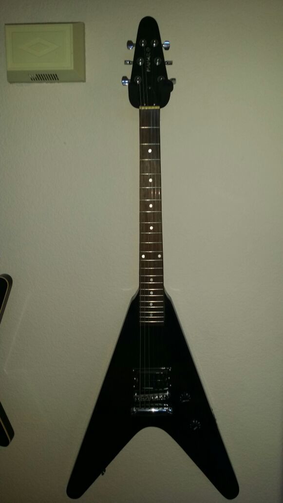 Mahar flying V guitar