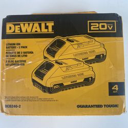 D22- DEWALT 20V MAX Compact Lithium-Ion 4.0Ah Battery Pack (2 Pack)