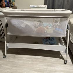 ANGELBLISS Baby Bassinet Bedside Sleeper 