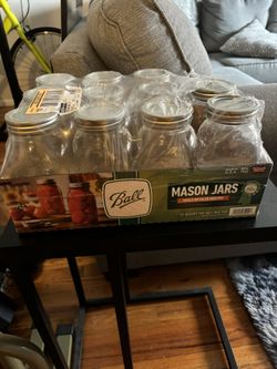 Eleven 12 Qt Mason Jars. Brand New $20