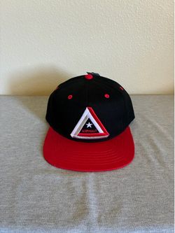 Snapback hat