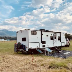 🚐 FOR SALE: 2021 Heartland North Trail 24BHS - Fully Off-Grid Ready! 🚐