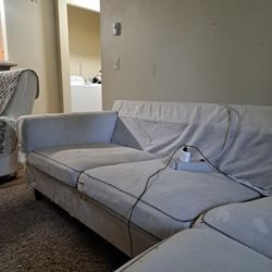 Disabled In BOTHELL Need A Couch. 