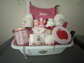 Juicy Couture Mothers Day Gift Basket 