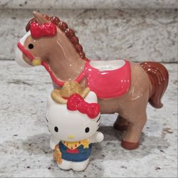 Hello kitty horse ceramic