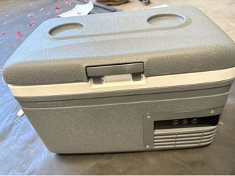 Alpicool MG15 portable 12V compressor refrigerator/freezer