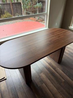 kitchen table dark wood!