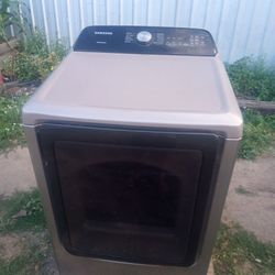 2019 Samsung 7.4 Cu. Ft. Electric Dryer with Sensor Dry