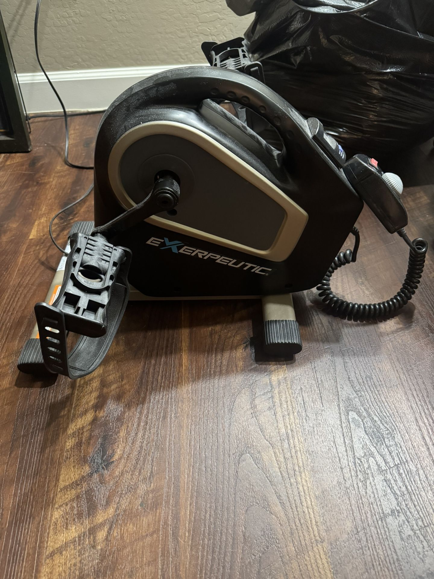 Exerpeutic ActiveCycle Exerciser - Works Great!