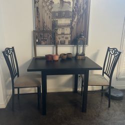 Table & Chairs For Sale-like New 