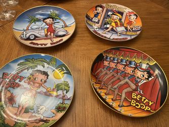 Danbury Mint Betty Boop Collection Limited Edition 8’ Plate Good Rimmed