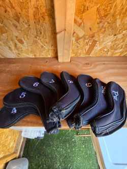 Golf club head covers